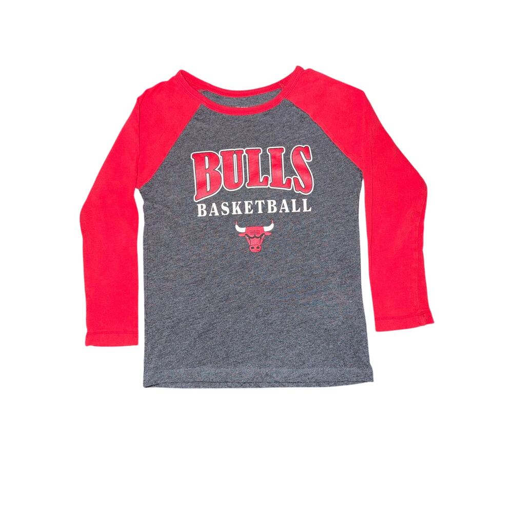 Chicago Bulls Basketball NBA Toddler Long Sleeve T-shirt Tee - Size: 4T